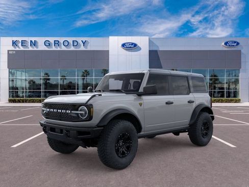 New 2026 Ford Bronco Badlands AWD/4WD image 3