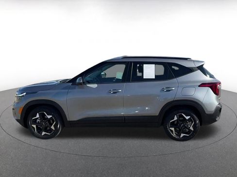 Used 2025 Kia Seltos S image 9