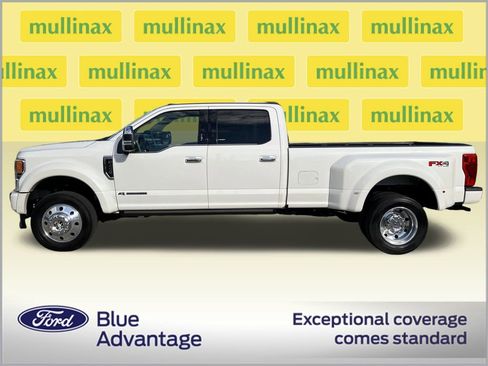 Certified 2022 Ford F450 Platinum w/ FX4 Off-Road Package image 13