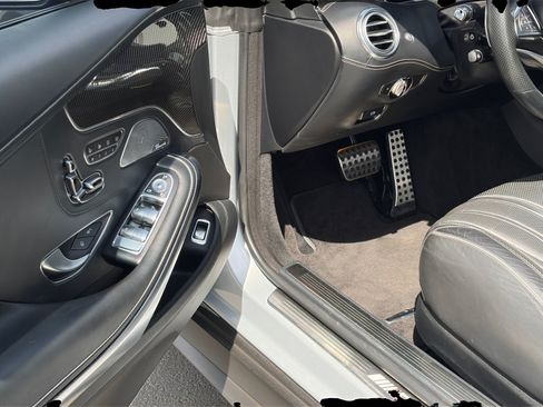 Used 2017 Mercedes-Benz S 63 AMG 4MATIC Cabriolet image 11