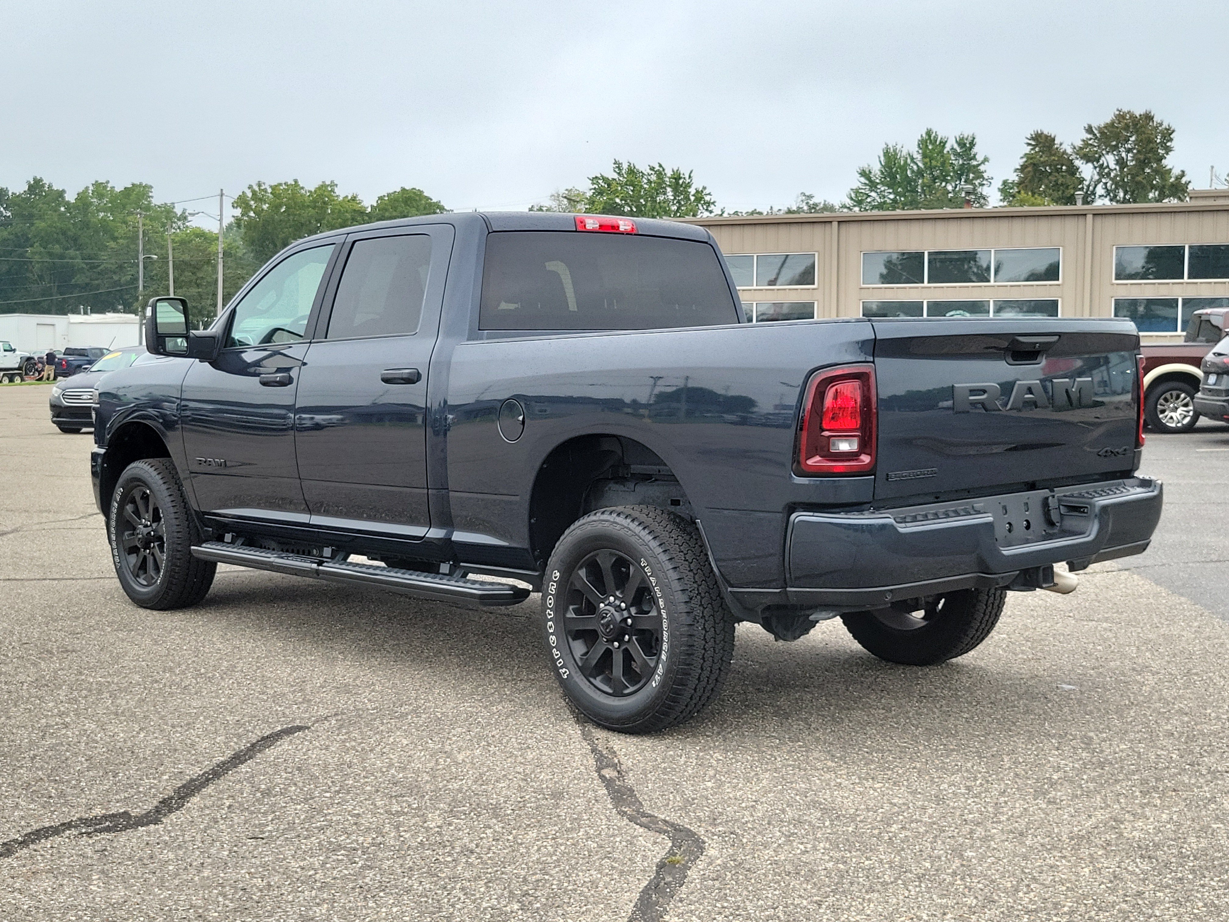Used 2026 RAM 2500 Big Horn AWD/4WD image 3