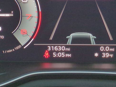 Used 2022 Audi A4 2.0T Premium Plus w/ Premium Plus Package image 22