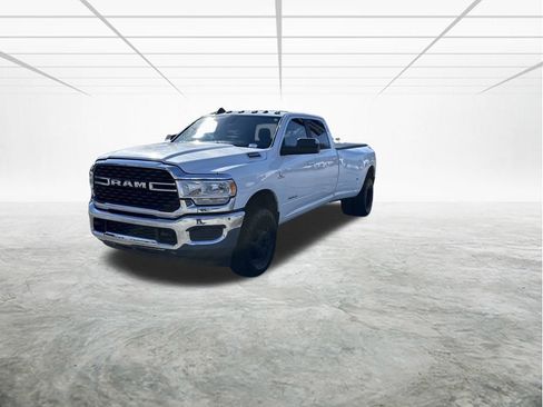 Used 2022 RAM 3500 Big Horn image 12