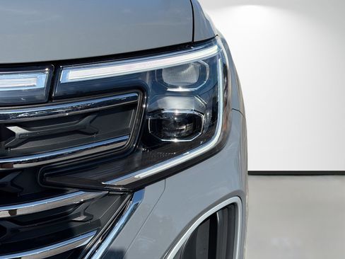 New 2026 Volkswagen Atlas SE FWD image 9