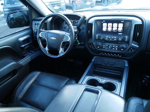 Used 2015 Chevrolet Silverado 1500 LTZ Z71 image 9