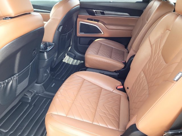 Used 2024 Kia Telluride EX X-Line AWD/4WD image 13