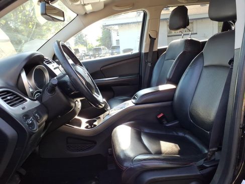 Used 2015 Dodge Journey R/T w/ Flexible Seating Group AWD/4WD image 2