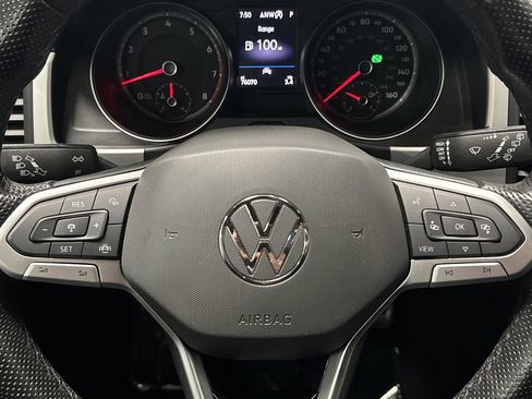 Used 2021 Volkswagen Atlas Cross Sport SE w/ Panoramic Sunroof Package image 16