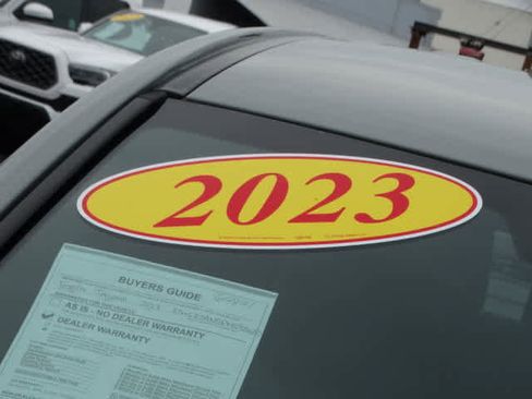 Used 2023 Toyota Tacoma TRD Off-Road image 6