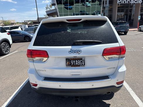 Used 2015 Jeep Grand Cherokee Limited AWD/4WD image 6