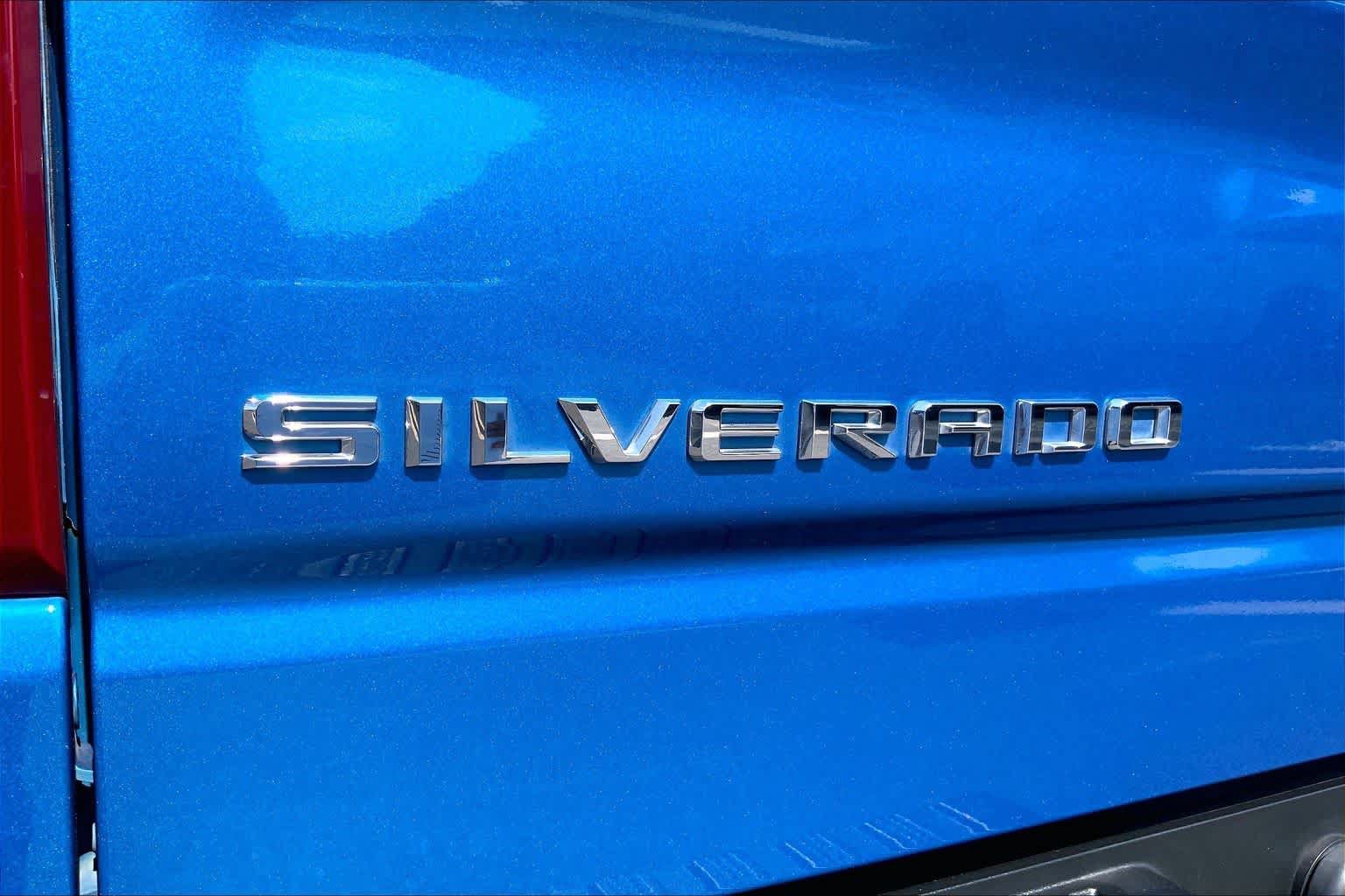 Used 2022 Chevrolet Silverado 1500 Custom RWD image 30