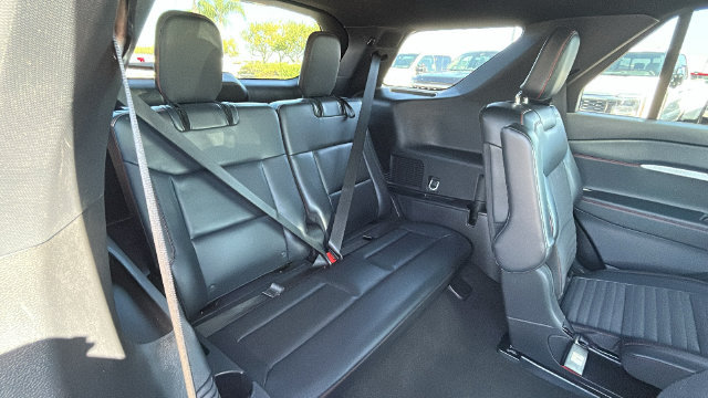 Certified 2025 Ford Explorer ST-Line AWD/4WD image 14