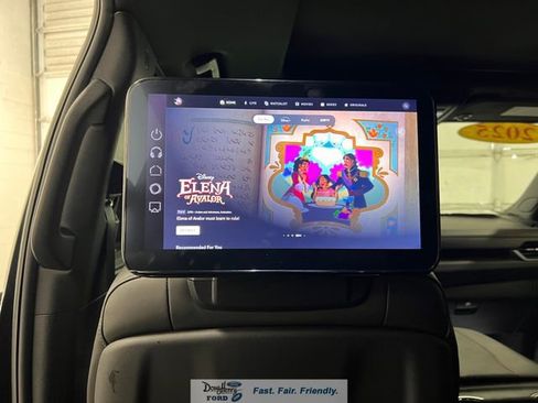 Used 2025 GMC Yukon XL AT4 Ultimate image 59