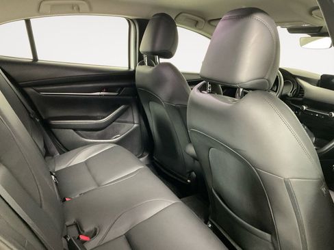 Used 2023 MAZDA MAZDA3 s image 13