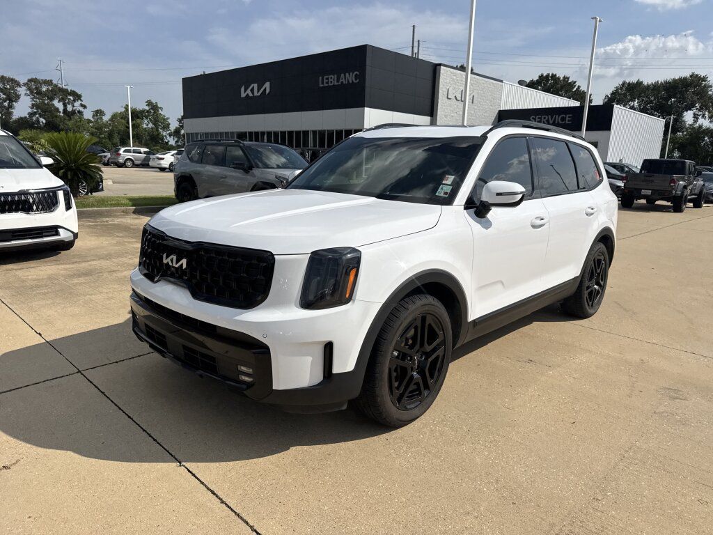 Certified 2024 Kia Telluride SX Prestige X-Line AWD/4WD image 2