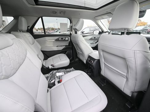 New 2026 Ford Explorer Platinum w/ LUX Leather Package image 25