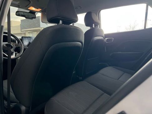 Certified 2026 Hyundai Venue SE image 13