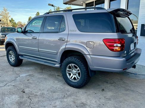 Used 2002 Toyota Sequoia Limited image 9