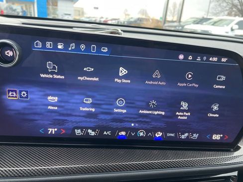 Certified 2025 Chevrolet Traverse High Country image 6