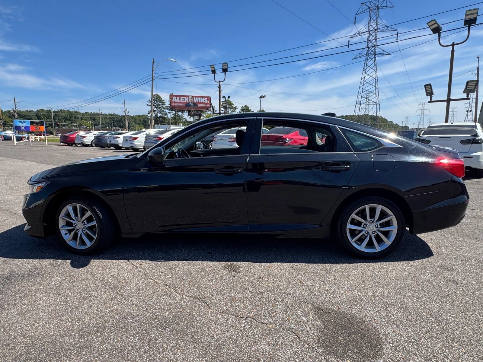 Used 2022 Honda Accord LX image 4