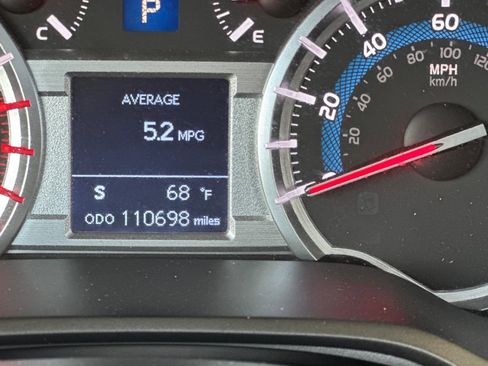 Certified 2018 Toyota 4Runner Limited AWD/4WD image 25