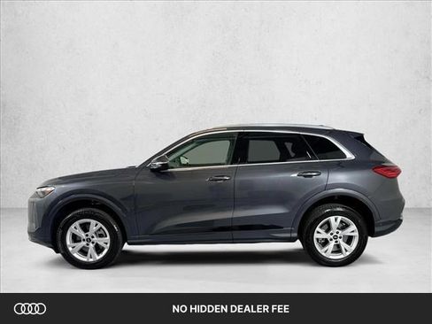 Used 2025 Audi Q5 Premium AWD/4WD image 1