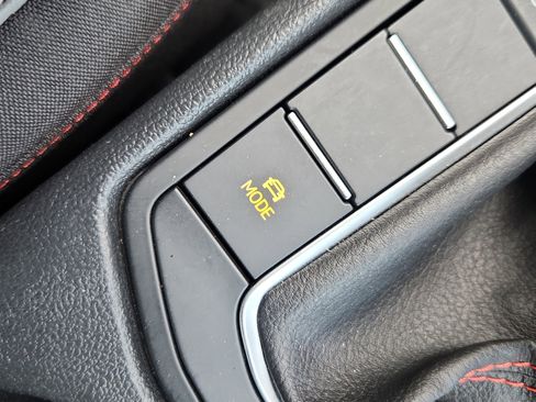 Used 2019 Volkswagen Jetta GLI FWD image 30