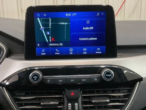 Used 2020 Ford Escape SEL image 16