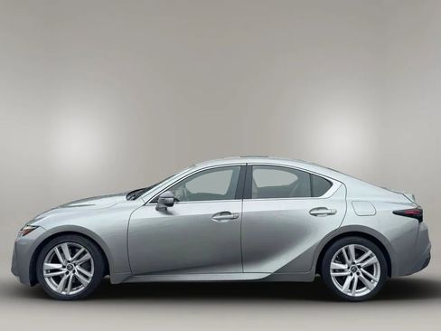 Used 2022 Lexus IS 300 w/ Accessory Package RWD image 6