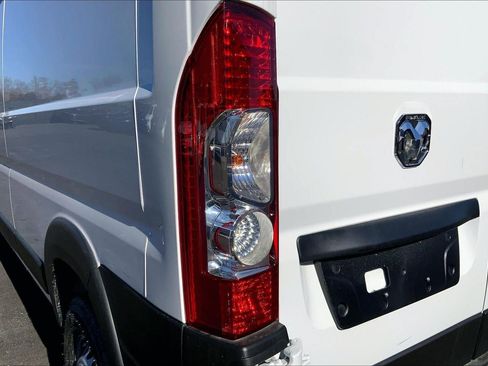New 2025 RAM ProMaster 2500 w/ Premium Convenience Group image 18
