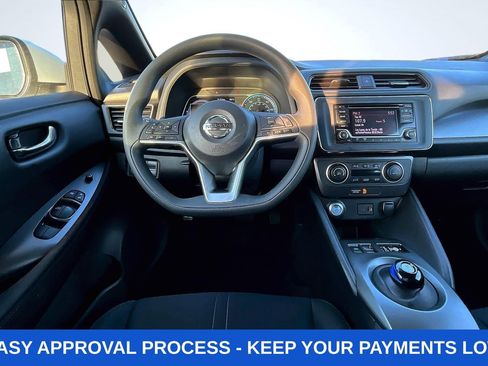 Used 2019 Nissan Leaf S w/ S Charge Package FWD image 11