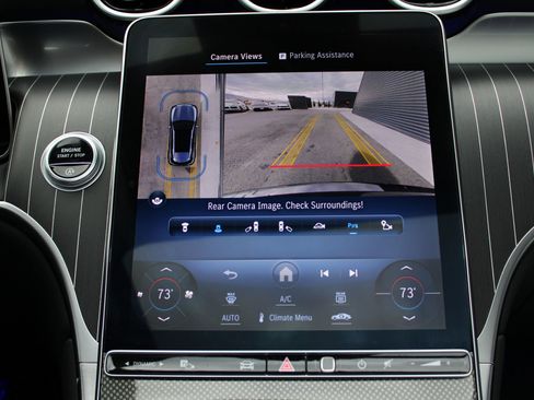 Used 2024 Mercedes-Benz GLC 300 4MATIC image 17