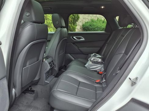 New 2026 Land Rover Range Rover Velar Dynamic SE AWD/4WD image 13