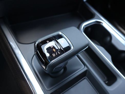 New 2026 Chevrolet Silverado 1500 LT w/ All Star Edition Plus AWD/4WD image 9