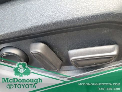 Used 2022 Toyota Tundra Platinum image 26