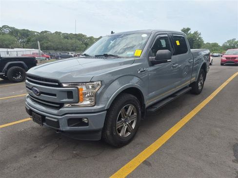 Used 2020 Ford F150 XLT w/ Equipment Group 302A Luxury AWD/4WD image 4