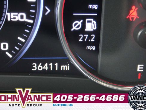 Used 2024 Chevrolet Malibu LT FWD image 38