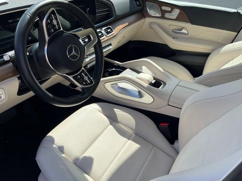 Used 2022 Mercedes-Benz GLE 350 4MATIC image 3