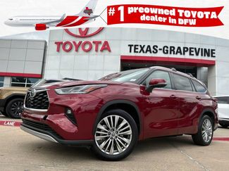 Used 2023 Toyota Highlander Platinum FWD video 1