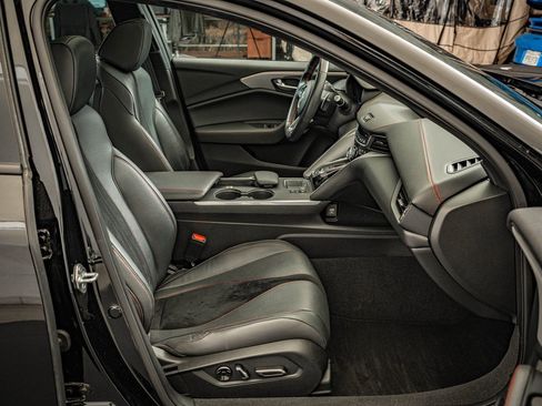 Used 2023 Acura TLX SH-AWD w/A-Spec Package image 21