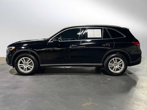 Certified 2025 Mercedes-Benz GLC 300 image 6