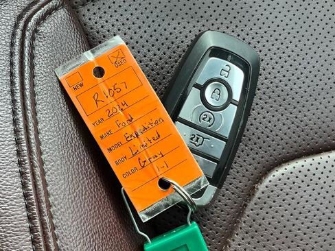 Used 2024 Ford Expedition Limited image 35