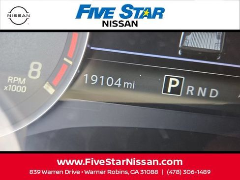 Used 2025 Nissan Frontier SV w/ Tow Package AWD/4WD image 27