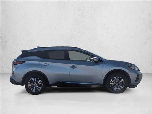 Used 2023 Nissan Murano SV image 4