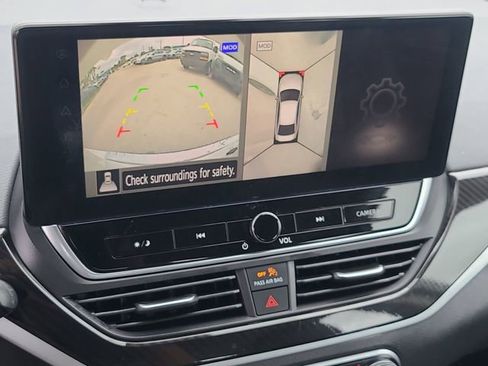 Used 2023 Nissan Altima 2.0 SR image 33