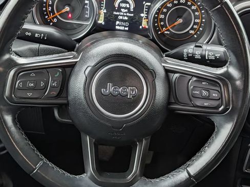 Used 2021 Jeep Wrangler Unlimited Sport AWD/4WD image 12