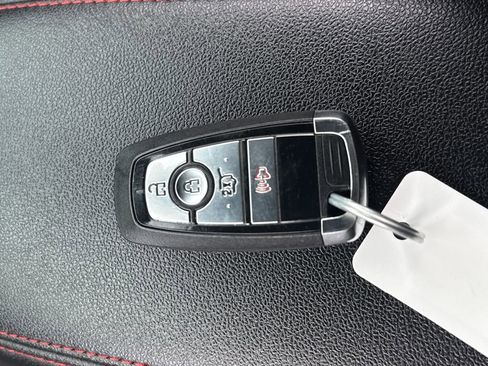 Used 2025 Ford Escape ST-Line AWD/4WD image 29