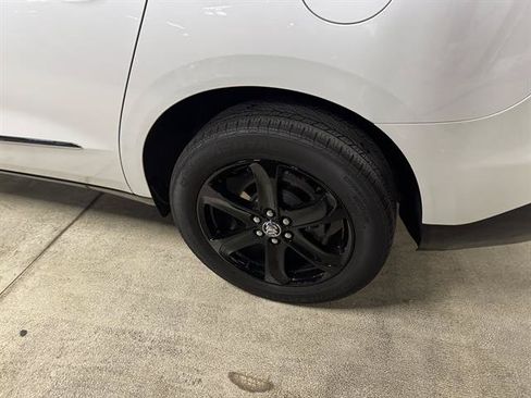 Certified 2023 Buick Enclave Essence w/ Experience Buick Package AWD/4WD image 7