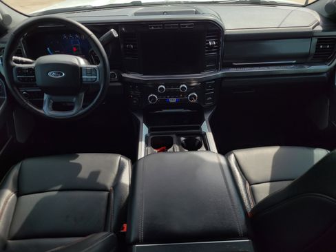 Used 2024 Ford F250 Lariat image 11