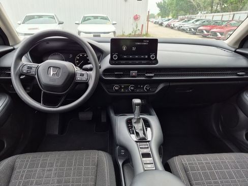 Used 2025 Honda HR-V LX image 26